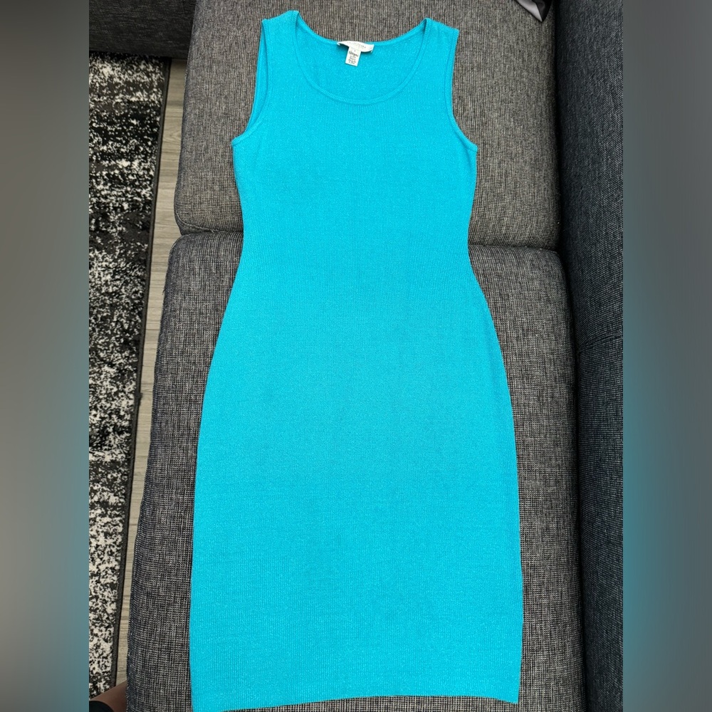 ST JOHN Collection Knit Turquoise Blue Sheath Dress size 2 Like New